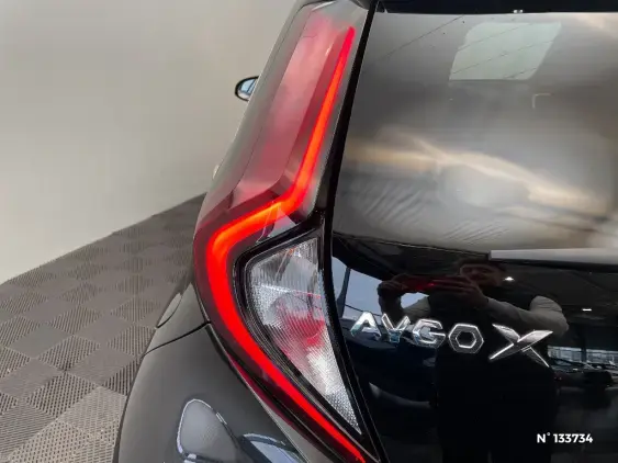TOYOTA AYGO X - voiture d'occasion - Photo 27