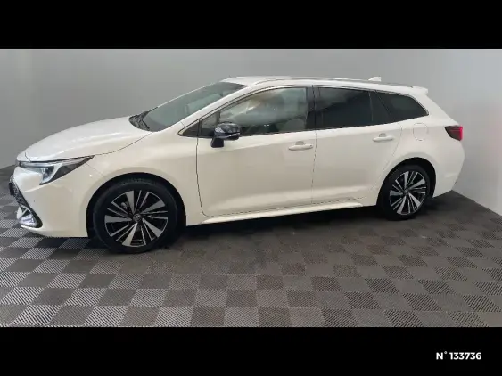TOYOTA COROLLA TOURING SPT X - voiture d'occasion - Photo 2