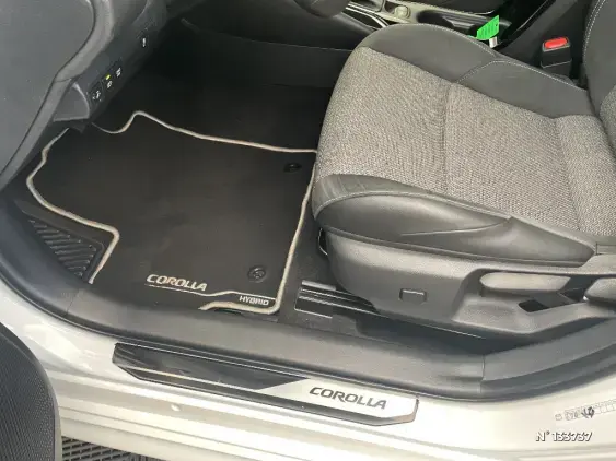 TOYOTA COROLLA TOURING SPT X - voiture d'occasion - Photo 28