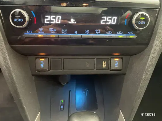 TOYOTA YARIS CROSS I - voiture d'occasion - Photo 31
