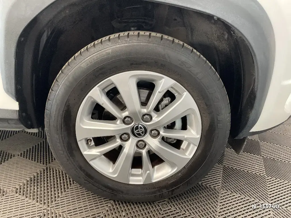 TOYOTA YARIS CROSS I - Miniature 5