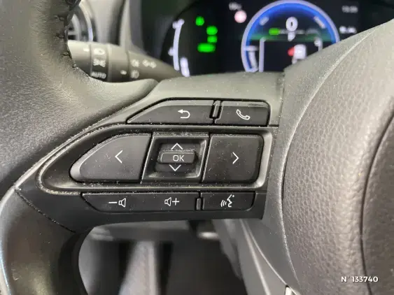 TOYOTA YARIS CROSS I - voiture d'occasion - Photo 37