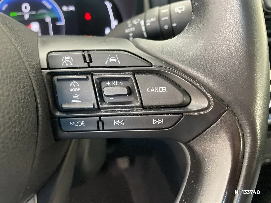 TOYOTA YARIS CROSS I - Miniature 19