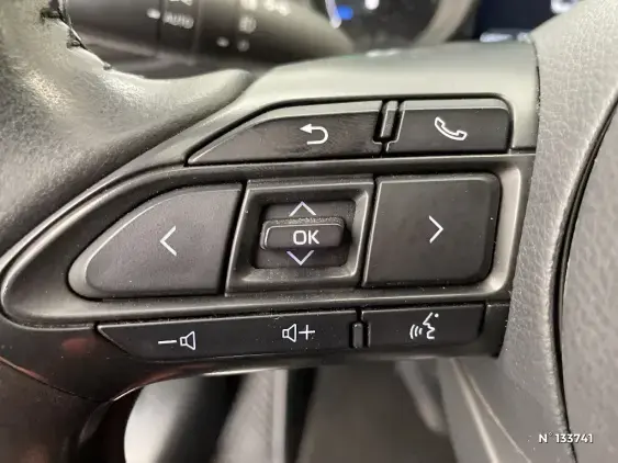 TOYOTA YARIS CROSS I - voiture d'occasion - Photo 32