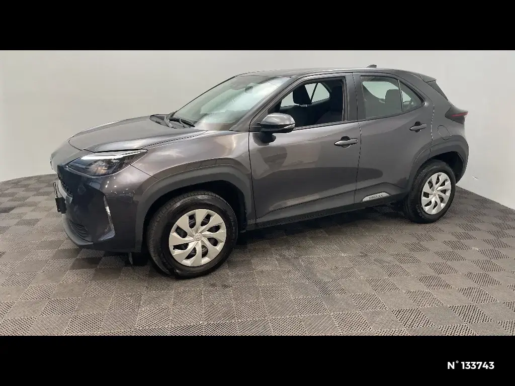 TOYOTA YARIS CROSS I - Miniature 4