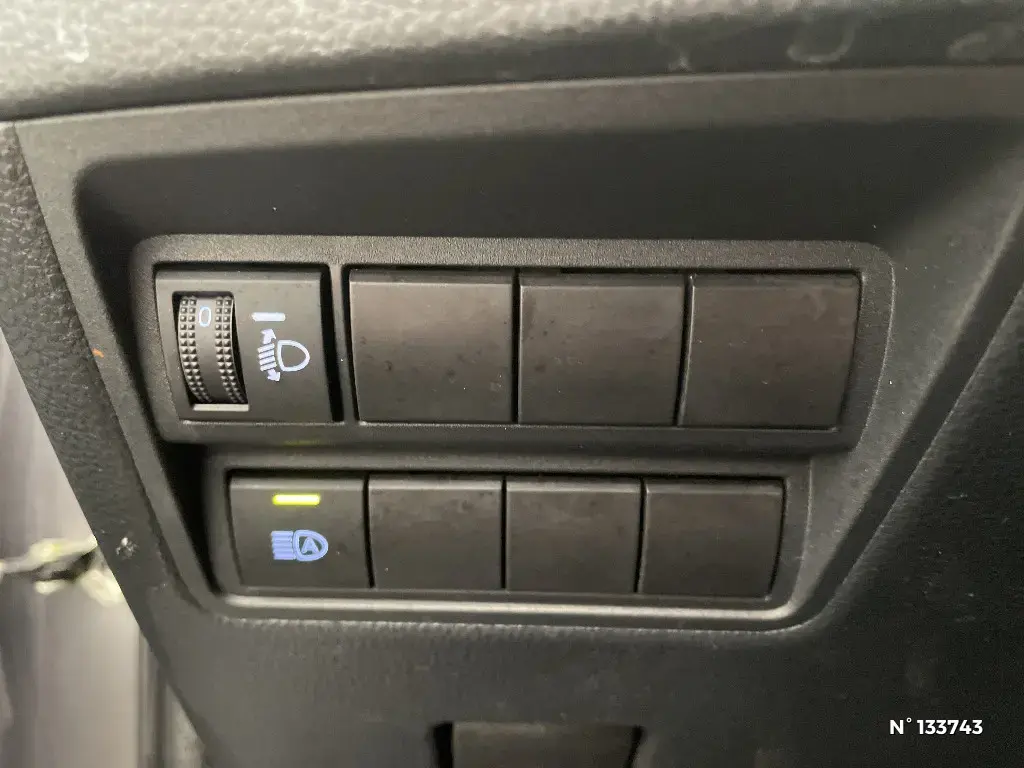 TOYOTA YARIS CROSS I - Miniature 11