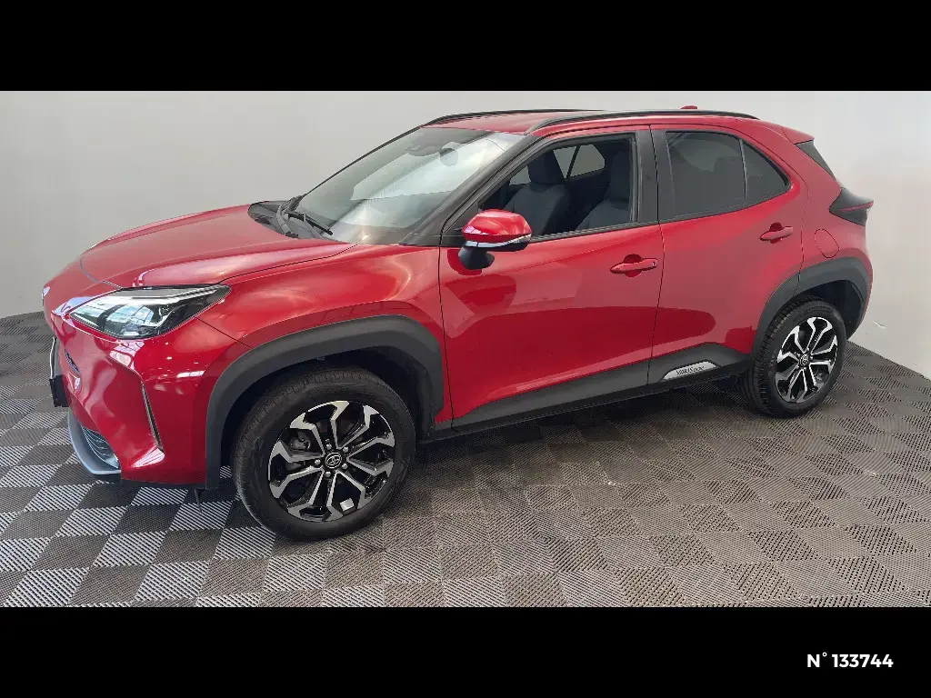 TOYOTA YARIS CROSS I - Miniature 4