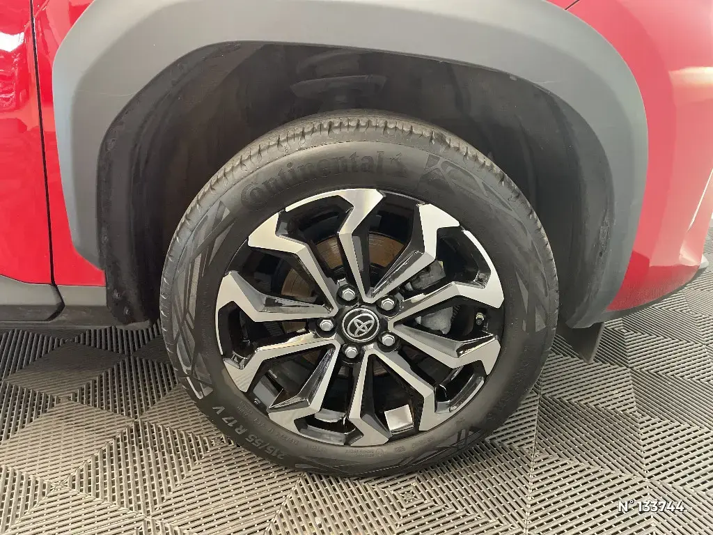 TOYOTA YARIS CROSS I - Miniature 5