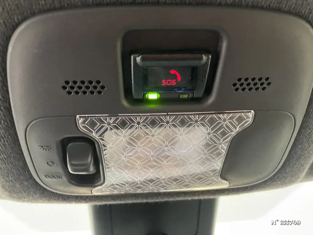 TOYOTA AYGO X - Miniature 15