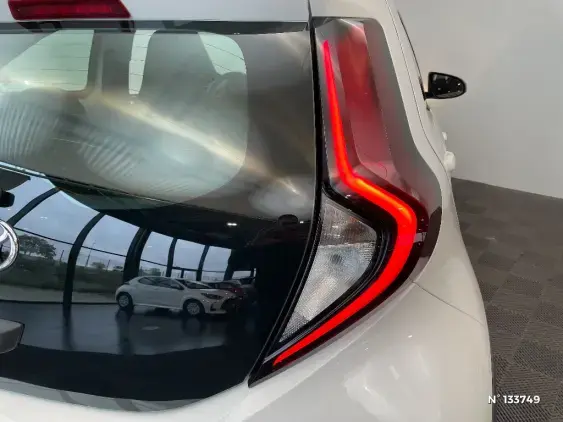 TOYOTA AYGO X - voiture d'occasion - Photo 30
