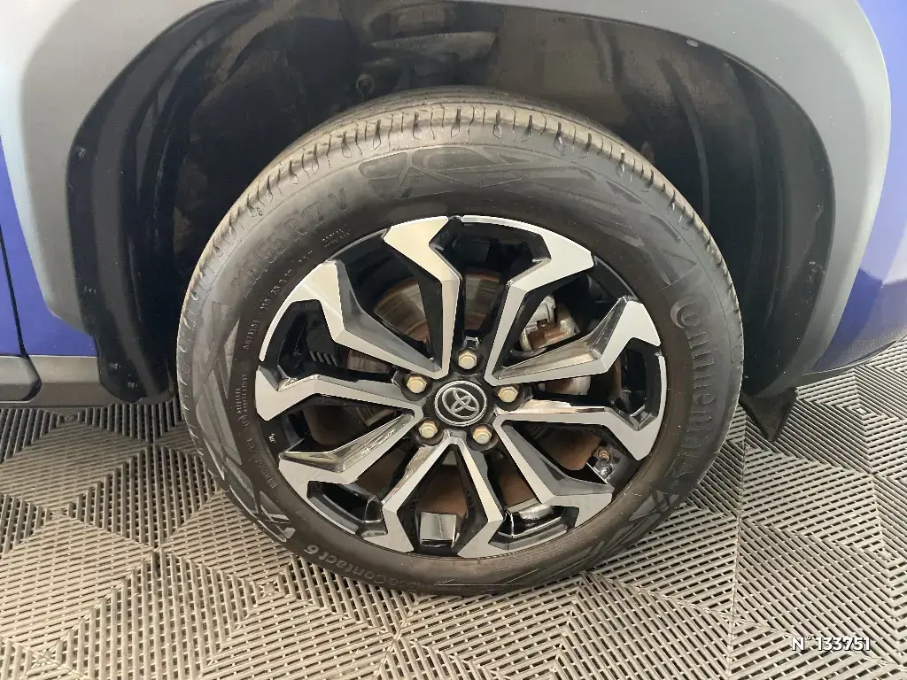 TOYOTA YARIS CROSS I - Miniature 5
