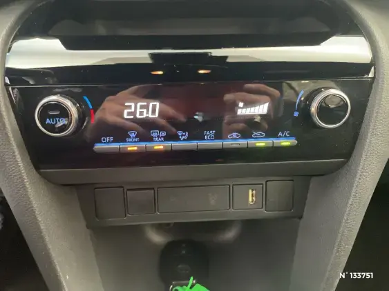 TOYOTA YARIS CROSS I - voiture d'occasion - Photo 31