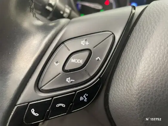 TOYOTA C-HR - voiture d'occasion - Photo 37