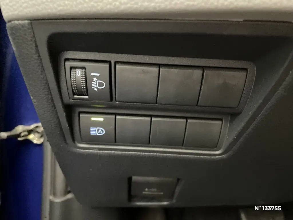 TOYOTA YARIS CROSS I - Miniature 11