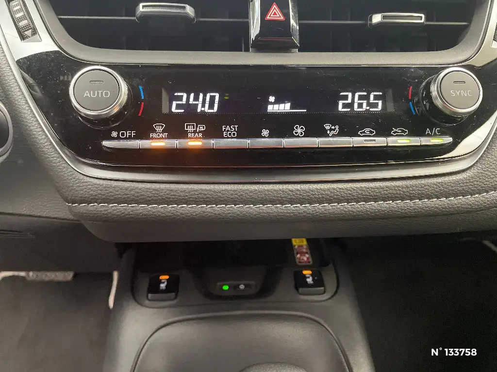 TOYOTA COROLLA XII - Miniature 12