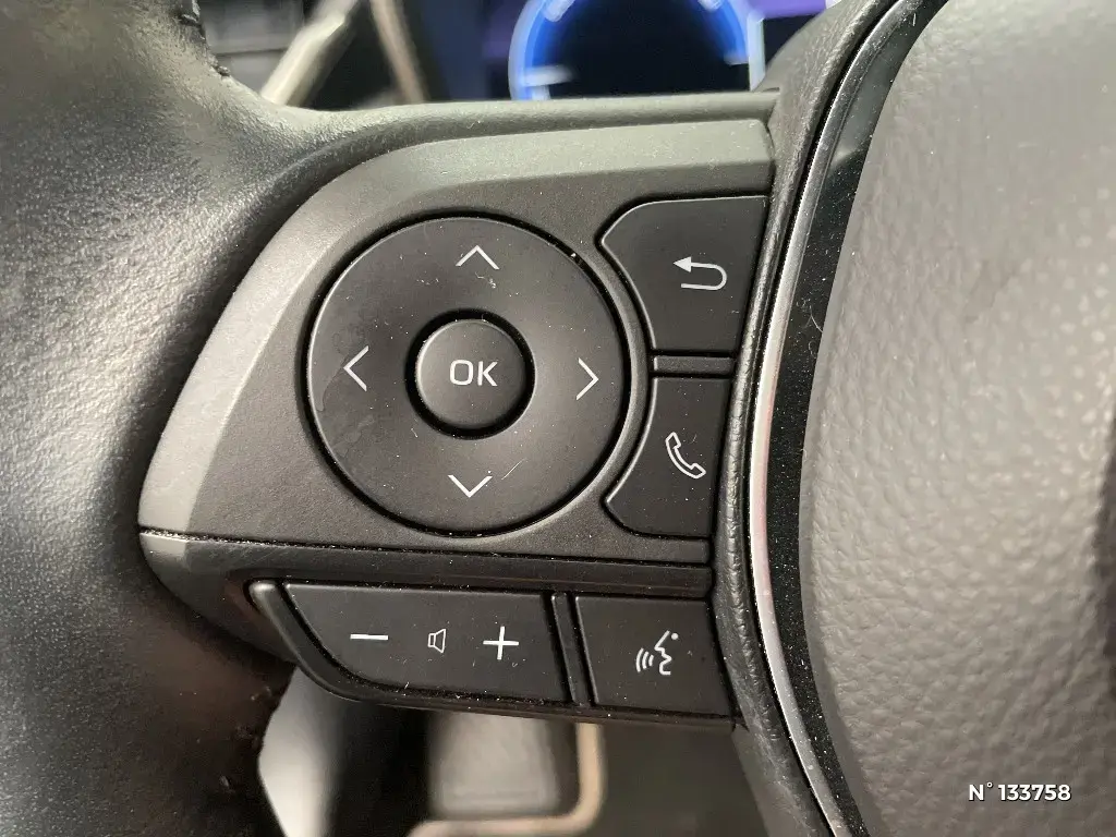 TOYOTA COROLLA XII - Miniature 19