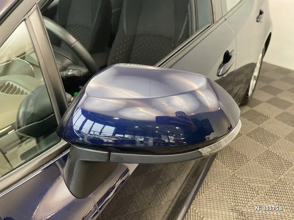 TOYOTA COROLLA XII - Miniature 23