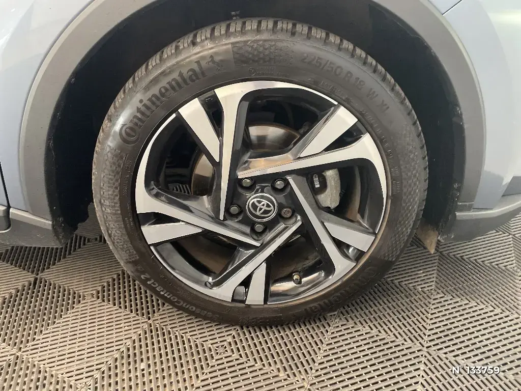 TOYOTA C-HR - Miniature 5