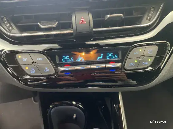 TOYOTA C-HR - voiture d'occasion - Photo 38