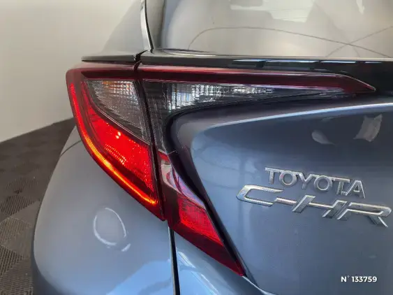 TOYOTA C-HR - voiture d'occasion - Photo 27