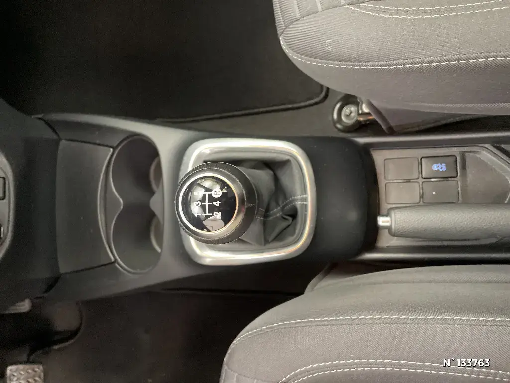 TOYOTA YARIS III - Miniature 22