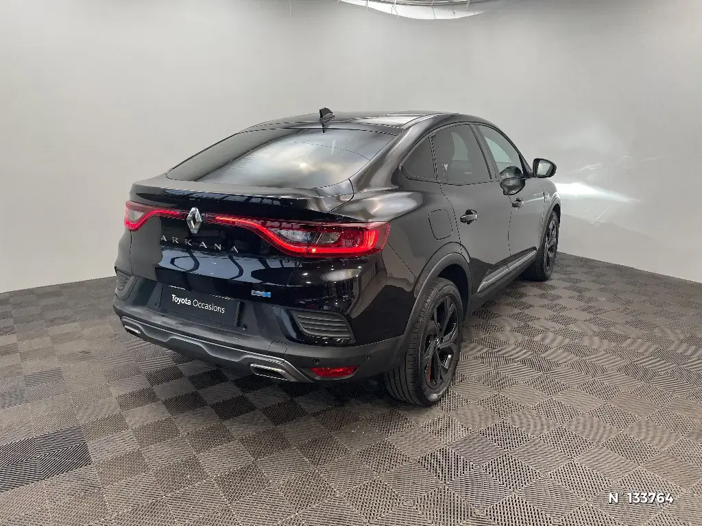 RENAULT ARKANA - Miniature 2