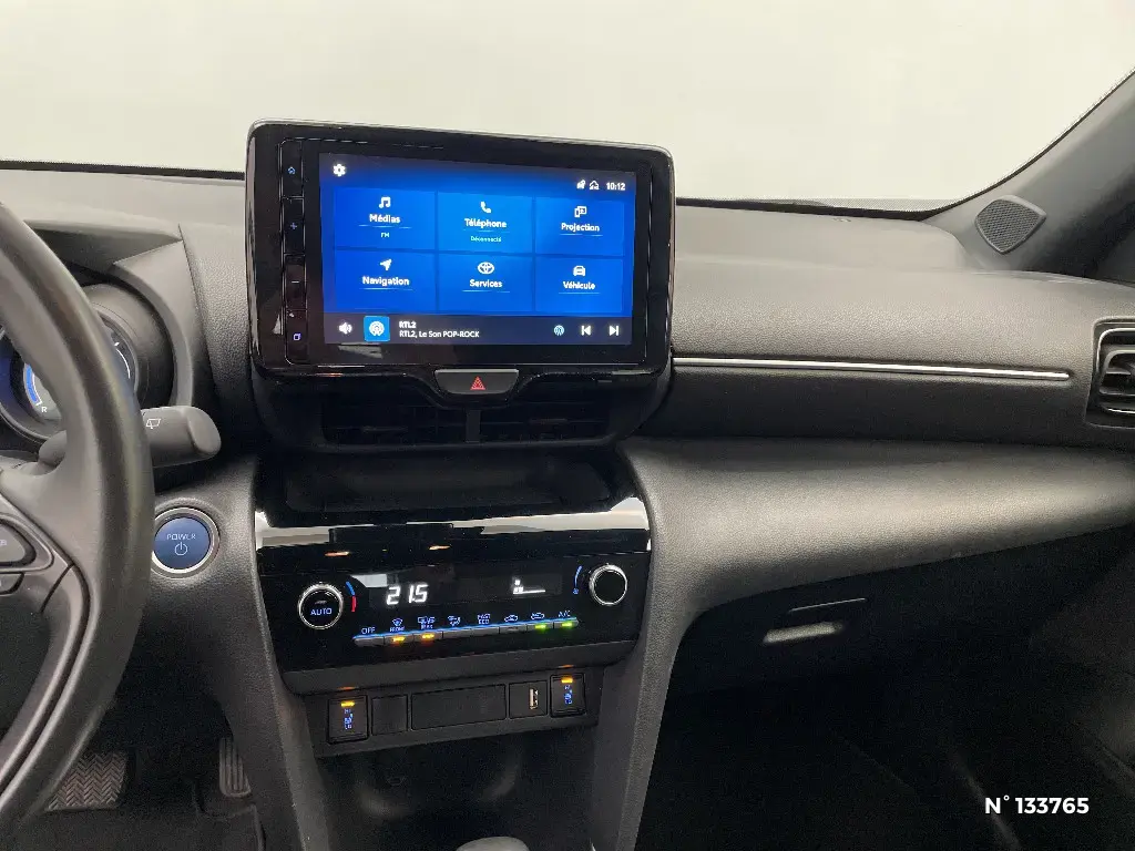 TOYOTA YARIS CROSS I - Miniature 7