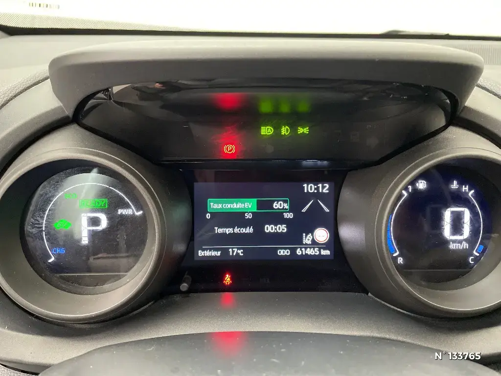 TOYOTA YARIS CROSS I - Miniature 8