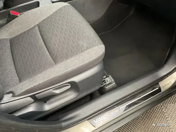 TOYOTA YARIS CROSS I - voiture d'occasion - Photo 26