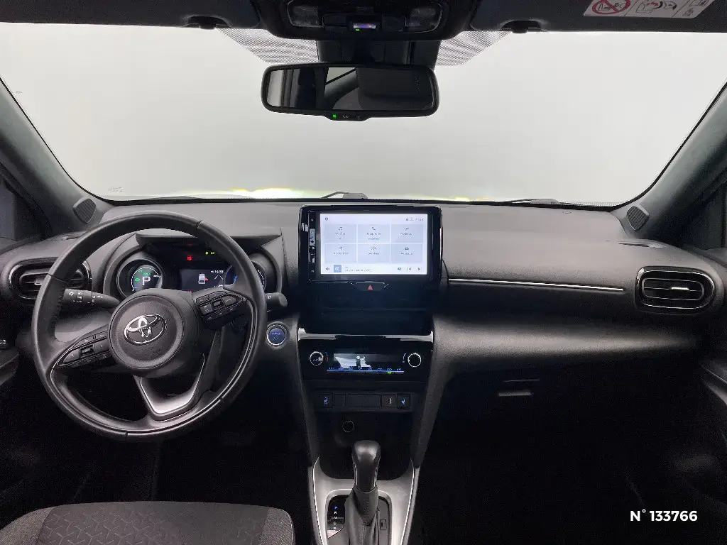 TOYOTA YARIS CROSS I - Miniature 6