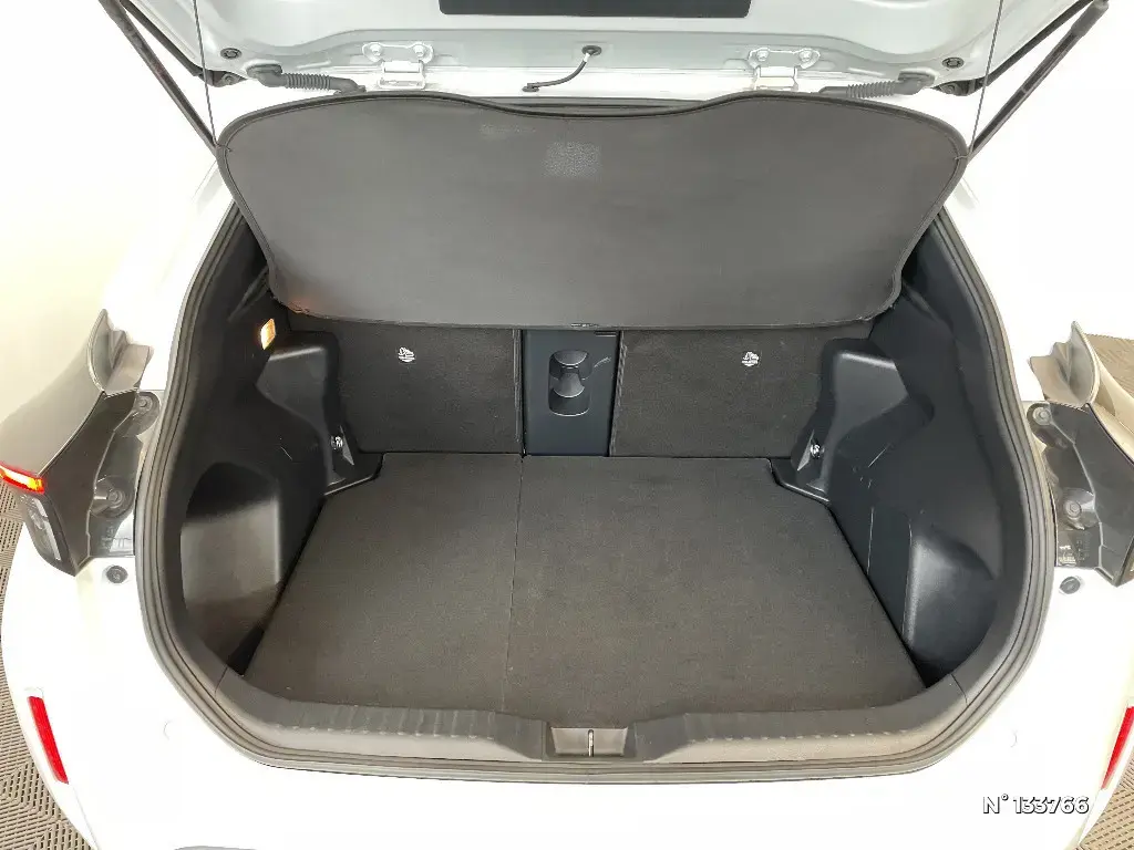 TOYOTA YARIS CROSS I - Miniature 10