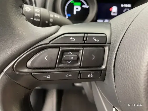 TOYOTA YARIS CROSS I - voiture d'occasion - Photo 37