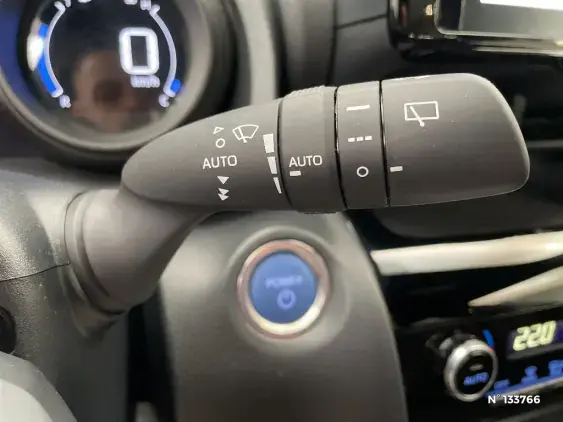 TOYOTA YARIS CROSS I - voiture d'occasion - Photo 40