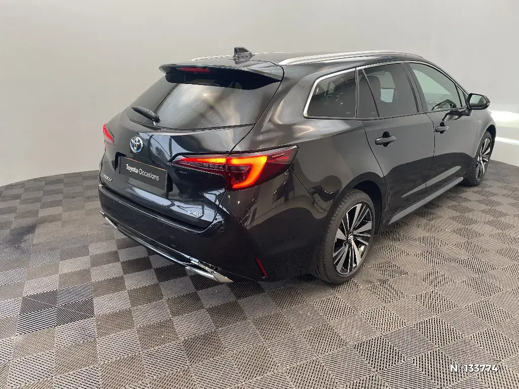 TOYOTA COROLLA TOURING SPT X - Miniature 2