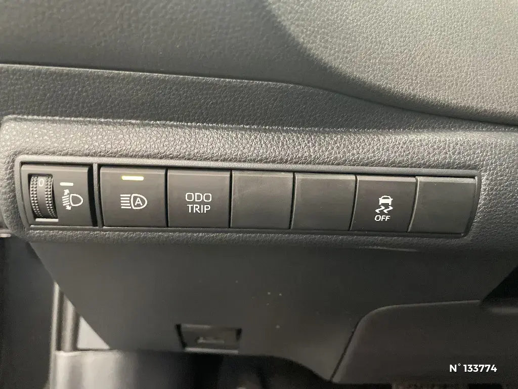 TOYOTA COROLLA TOURING SPT X - Miniature 11