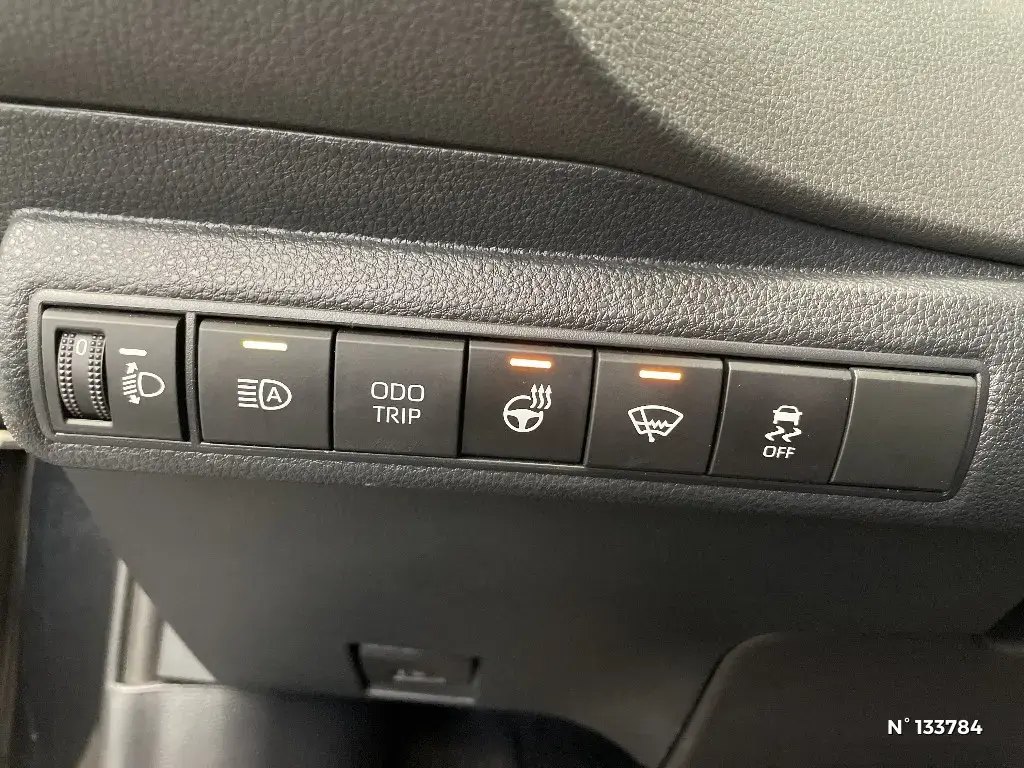 TOYOTA COROLLA TOURING SPT X - Miniature 11