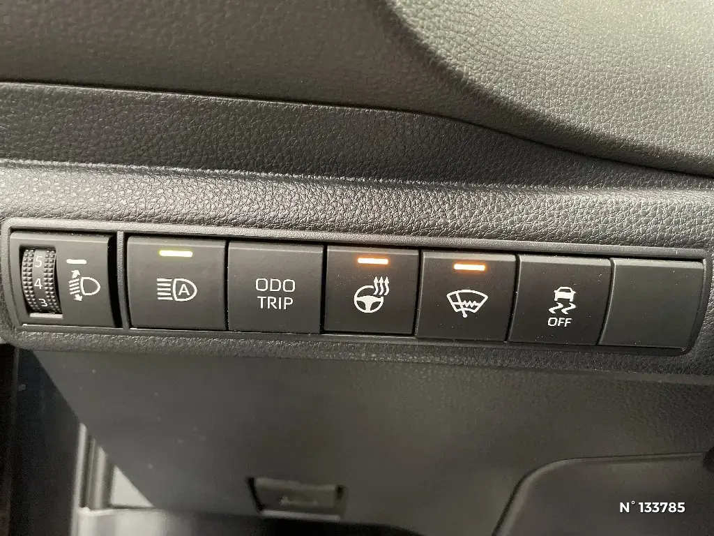 TOYOTA COROLLA TOURING SPT X - Miniature 11