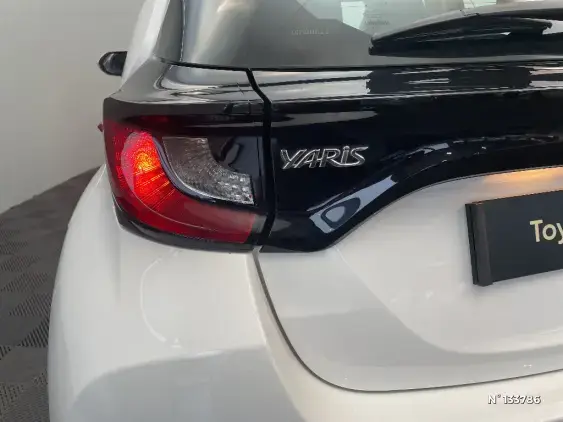TOYOTA YARIS IV - voiture d'occasion - Photo 29