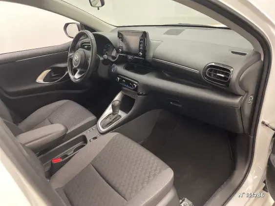 TOYOTA YARIS IV - voiture d'occasion - Photo 10