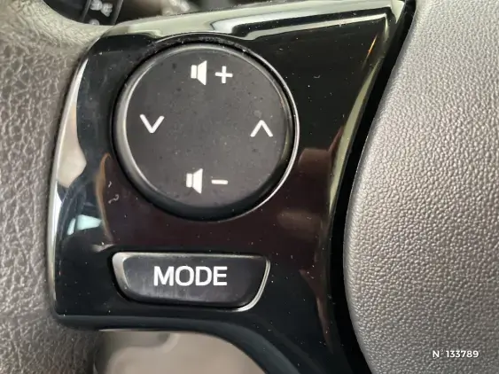 TOYOTA AYGO II - voiture d'occasion - Photo 37