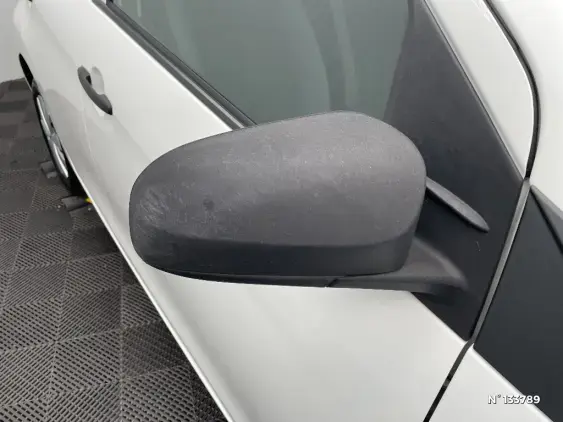 TOYOTA AYGO II - voiture d'occasion - Photo 43