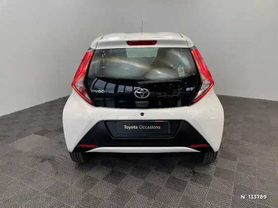 TOYOTA AYGO II - voiture d'occasion - Photo 6