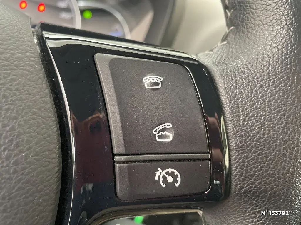 TOYOTA YARIS III - Miniature 20