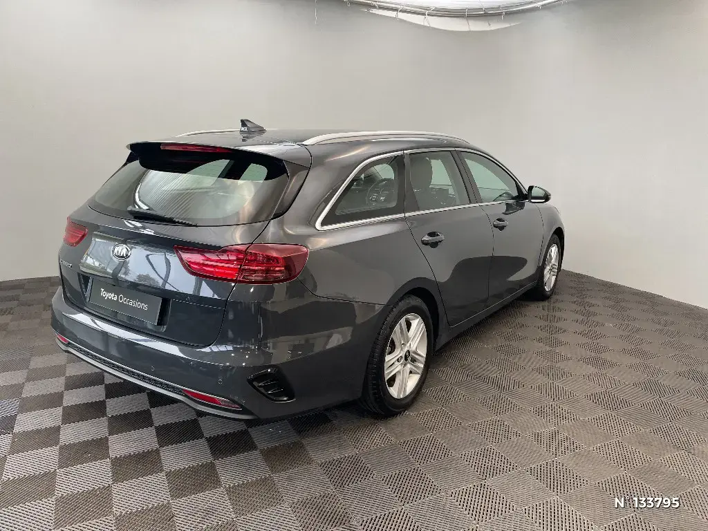 KIA CEED III - Miniature 2
