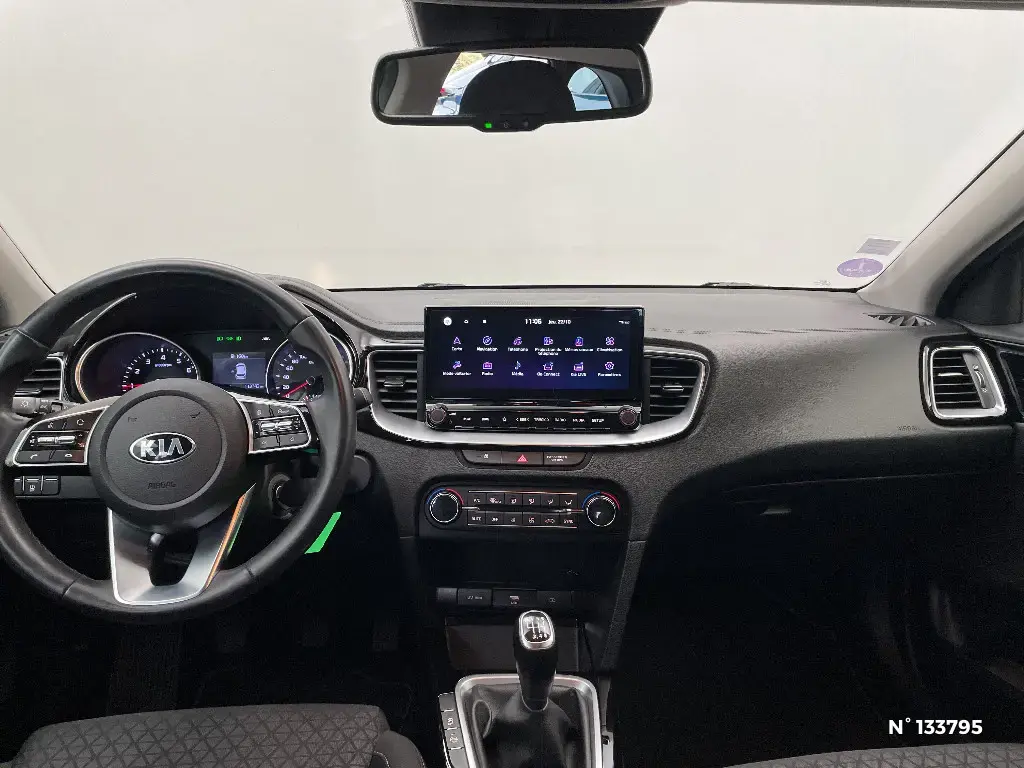 KIA CEED III - Miniature 6