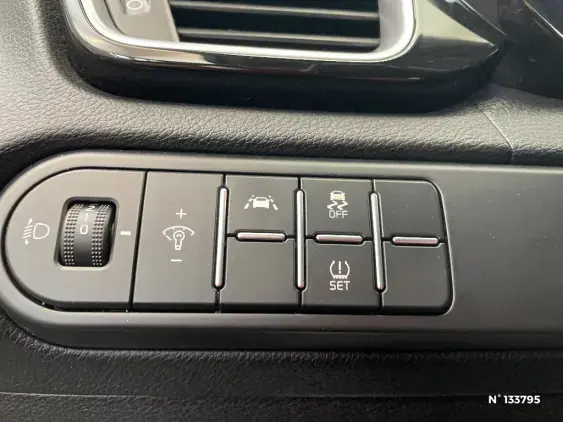 KIA CEED III - voiture d'occasion - Photo 15