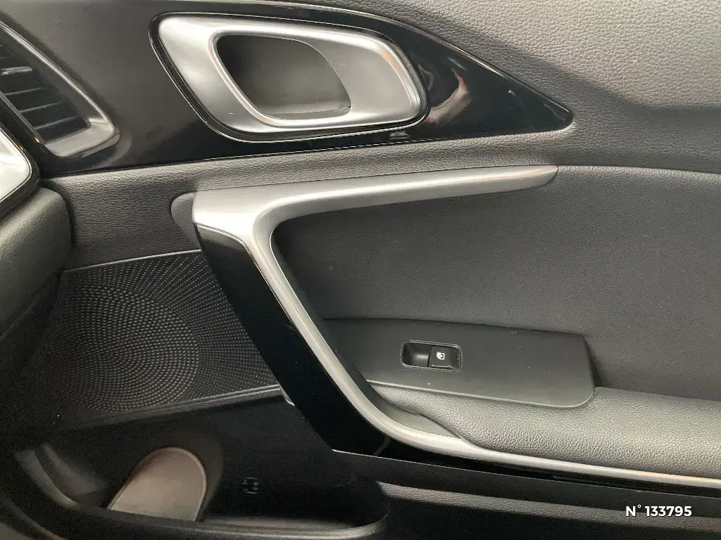 KIA CEED III - Miniature 22