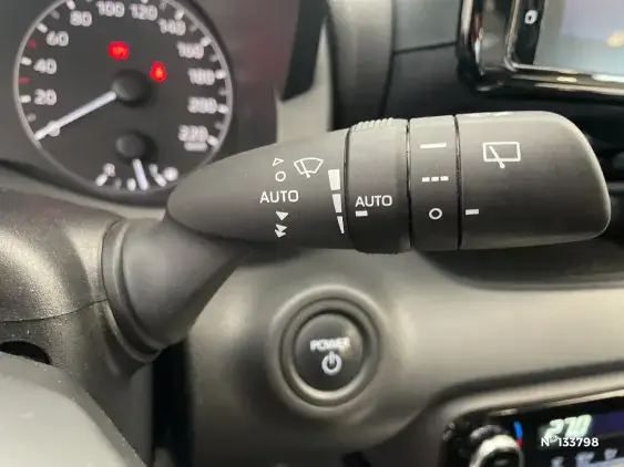 TOYOTA YARIS IV - voiture d'occasion - Photo 39