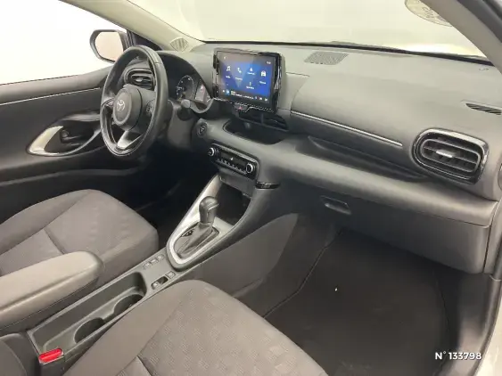 TOYOTA YARIS IV - voiture d'occasion - Photo 10