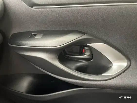 TOYOTA YARIS IV - voiture d'occasion - Photo 35